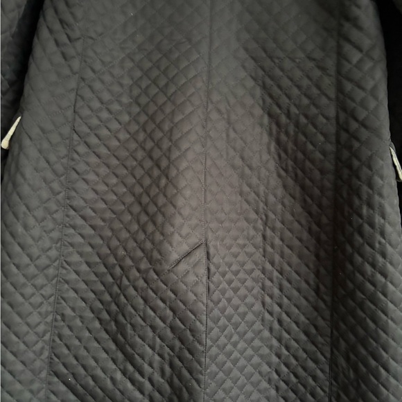 Burberry London quilted black car coat with nova check lining and trim - Picture 15 of 16